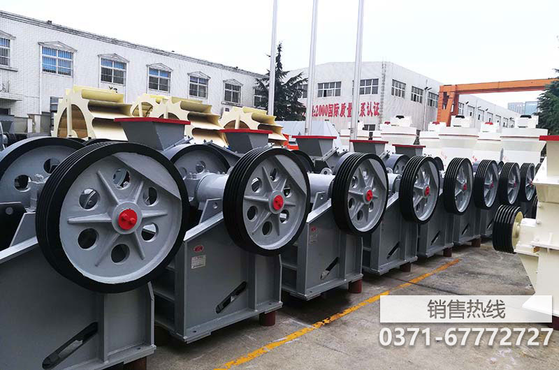 大庆石英石双齿辊碎石机2PGC400x600